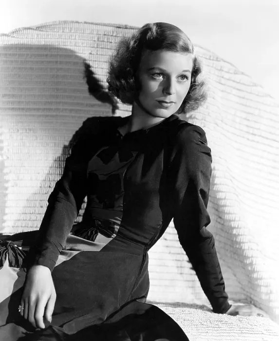 Framed Print : THE SHOP AROUND THE CORNER, Margaret Sullavan, 1940 Framed Print : THE SHOP AROUND THE CORNER, Margaret Sullavan, 1940