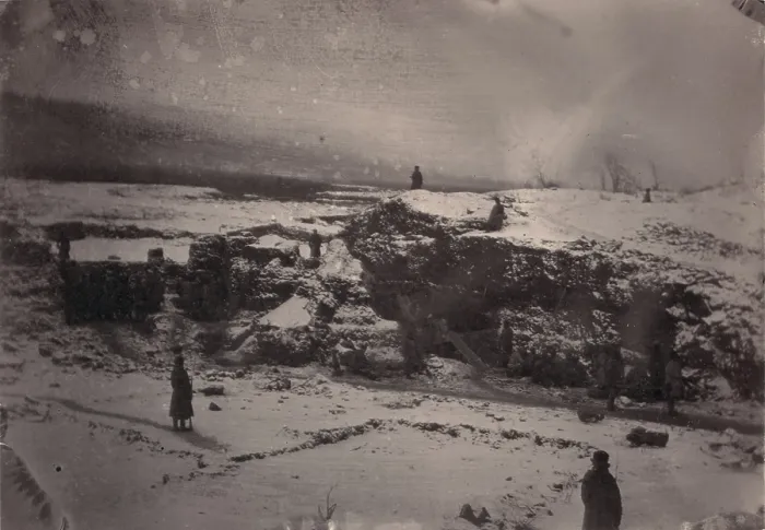 Framed Print : Siberia, prison guards surrounding a placer mine at Kara, Transbaikalia, where hard labor convicts are working, original title: Convicts working in a placer mine Framed Print : Siberia, prison guards surrounding a placer mine at Kara, Transbaikalia, where hard labor convicts are working, original title: Convicts working in a placer mine