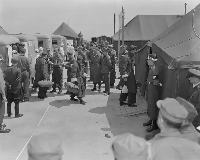 Framed Print : Sick and wounded Korean War POWs are exchanged during Operation Little Switch. UN POW's are off-loaded from ambulances while others in the foreground walk towards tents Framed Print : Sick and wounded Korean War POWs are exchanged during Operation Little Switch. UN POW's are off-loaded from ambulances while others in the foreground walk towards tents
