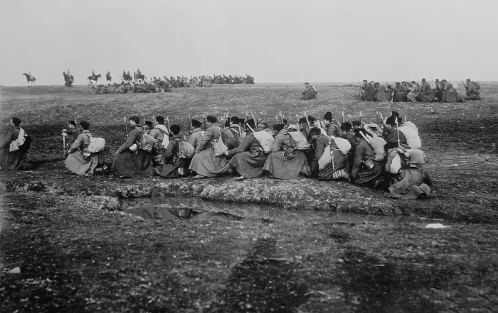 Framed Print : Siege of Ottoman Adrianople (Edirne) by Bulganian and Serbian forces, Nov. 3, 1912 -March 26, 1913. Bulgarian troops at Kartal Teji facing Adrianople (BSLOC_2017_1_140)