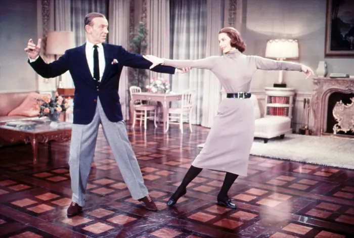 Framed Print : SILK STOCKINGS, from left: Fred Astaire, Cyd Charisse, 1957, SKS 010, Photo by: Everett Collection (56570)