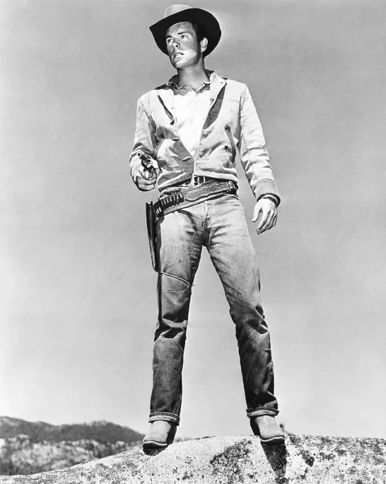 Framed Print : THE SILVER WHIP, Robert Wagner, 1953, TM and Copyright 20th Century Fox Film Corp. All rights reserved / courtesy Everett Collection Framed Print : THE SILVER WHIP, Robert Wagner, 1953, TM and Copyright 20th Century Fox Film Corp. All rights reserved / courtesy Everett Collection
