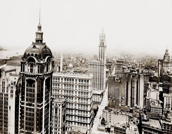 Framed Print : Singer Building (left foreground), 47 stories high, was the world tallest building when built in 1907. In 1913, The Woolworth building, with 55 stories, held the honor until 1930 Framed Print : Singer Building (left foreground), 47 stories high, was the world tallest building when built in 1907. In 1913, The Woolworth building, with 55 stories, held the honor until 1930