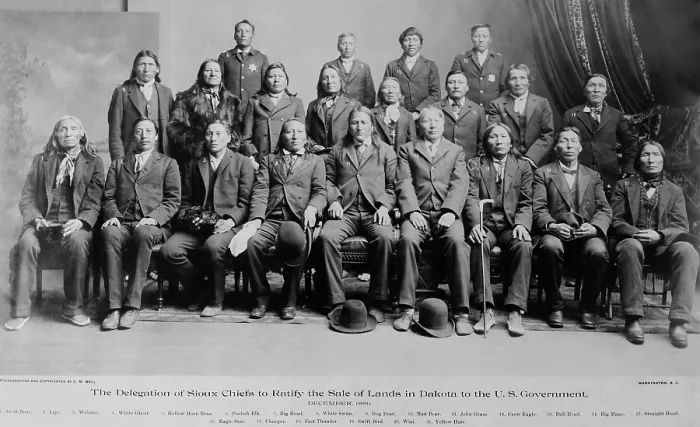 Framed Print : Sioux chiefs who ratified the sale of Indian land to the US government, Dec. 1889