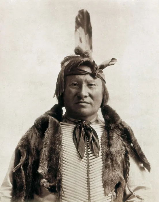 Framed Print : Sioux Indian chief 'Rain-in-the-Face', defeated by Custer in 1876. AISA / Everett Collection**US SALES ONLY**