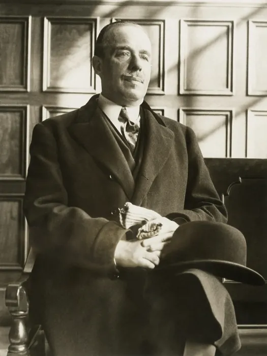 Framed Print : Sir Joseph Duveen sold paintings of Europe's declining aristocrats to American millionaires. Ca. 1929. His clients included Henry Clay Frick, William Randolph Hearst, Henry E