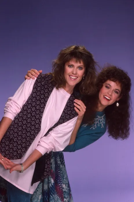 Framed Print : MY SISTER SAM, Pam Dawber, Rebecca Schaeffer, 1986-88
