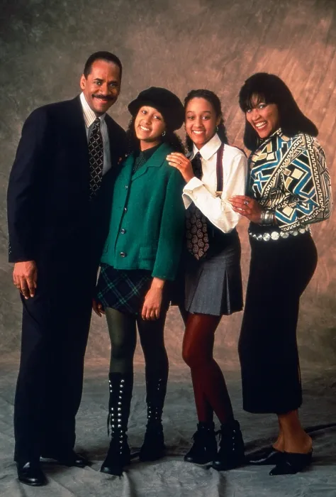 Framed Print : SISTER, SISTER, Tim Reid, Tamera Mowry, Tia Mowry, Jackee Harry, 1994-99