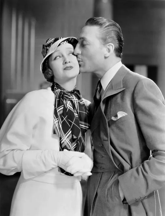 Framed Print : SKYSCRAPER SOULS, from left, Hedda Hopper, Warren William, 1932