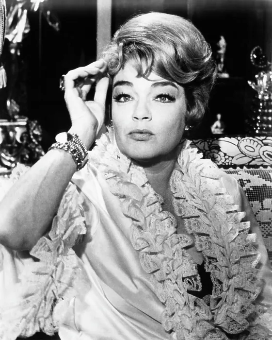 Framed Print : THE SLEEPING CAR MURDER, Simone Signoret, 1965