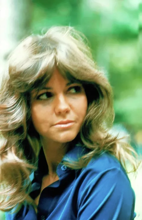 Framed Print : SMOKEY AND THE BANDIT, Sally Field, 1977 Framed Print : SMOKEY AND THE BANDIT, Sally Field, 1977
