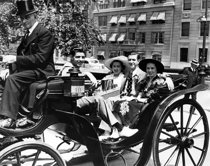 Framed Print : Socialities riding in Central Park, September 7, 1937. Courtesy: CSU Archives / Everett Collection