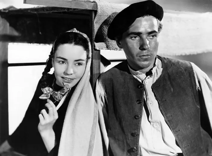 Framed Print : THE SONG OF BERNADETTE, Jennifer Jones, William Eythe, 1943. TM and Copyright 20th Century Fox Film Corp. All rights reserved. Courtesy: Everett Collection