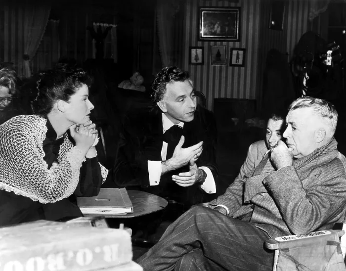 Framed Print : SONG OF LOVE, Katharine Hepburn, Paul Henreid, director Clarence Brown, on set, 1947. Courtesy: CSU Archives / Everett Collection