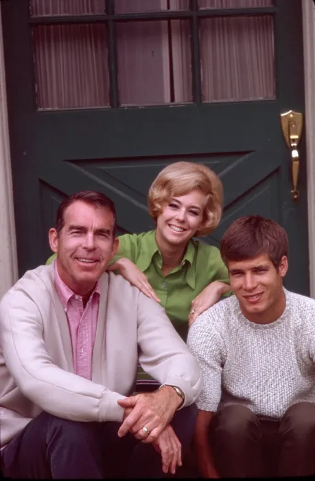 Framed Print : MY THREE SONS, Fred MacMurray, Tina Cole, Don Grady, 1960-72