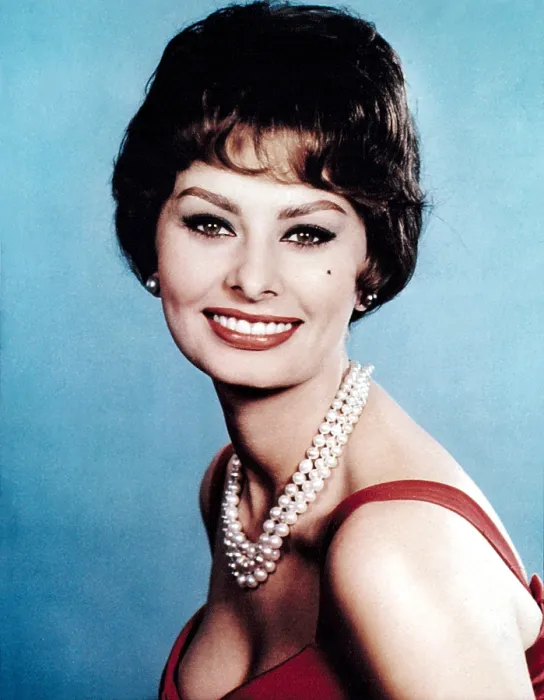 Framed Print : Sophia Loren, early 1960s