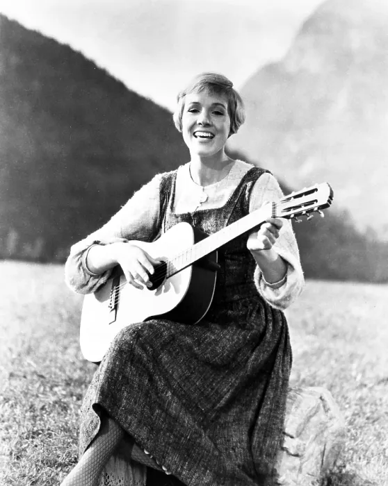 Framed Print : THE SOUND OF MUSIC, Julie Andrews, 1965. TM and Copyright (c) 20th Century Fox Film Corp. All rights reserved Framed Print : THE SOUND OF MUSIC, Julie Andrews, 1965. TM and Copyright (c) 20th Century Fox Film Corp. All rights reserved