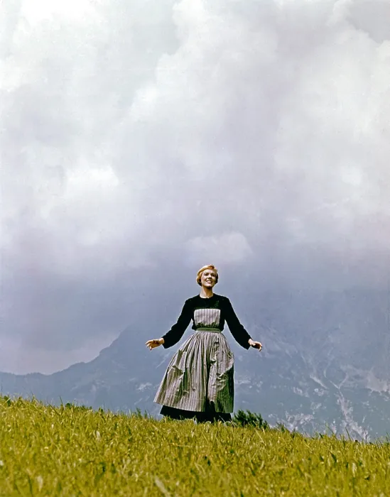 Framed Print : THE SOUND OF MUSIC, Julie Andrews, 1965. TM and Copyright (c) 20th Century Fox Film Corp. All rights reserved. Courtesy: Everett Collection Framed Print : THE SOUND OF MUSIC, Julie Andrews, 1965. TM and Copyright (c) 20th Century Fox Film Corp. All rights reserved. Courtesy: Everett Collection