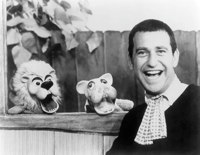 Framed Print : THE SOUPY SALES SHOW, Pookie the Lion, Hippie the Hippo, Soupy Sales, 1959-67 Framed Print : THE SOUPY SALES SHOW, Pookie the Lion, Hippie the Hippo, Soupy Sales, 1959-67