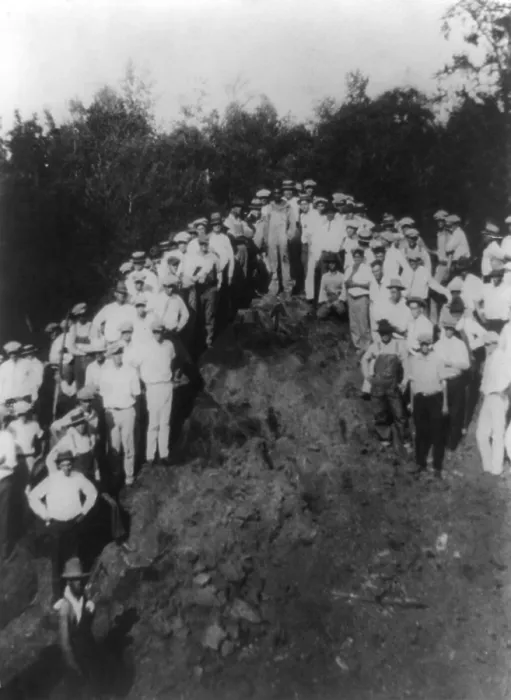 Framed Print : Souvenir photo of a 1925 Mississippi lynching. Picture is captioned, J.P. Ivy, Negro timber cutter, was burned to death Sept. 25 by a mob of Union and Lee Counties