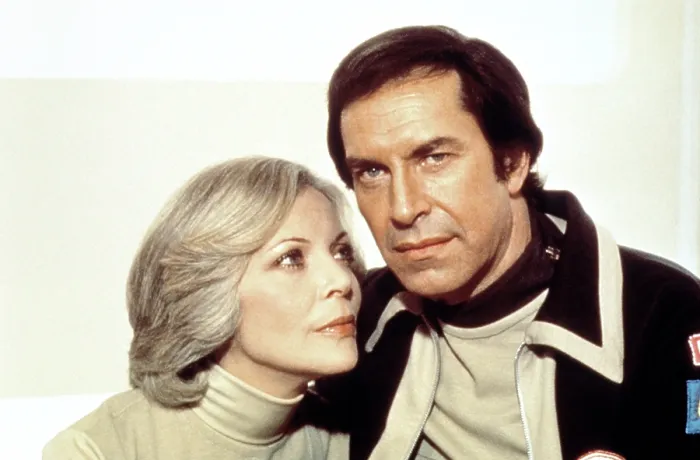 Framed Print : SPACE 1999, (aka SPACE: 1999), Barbara Bain, Martin Landau, 1975-77