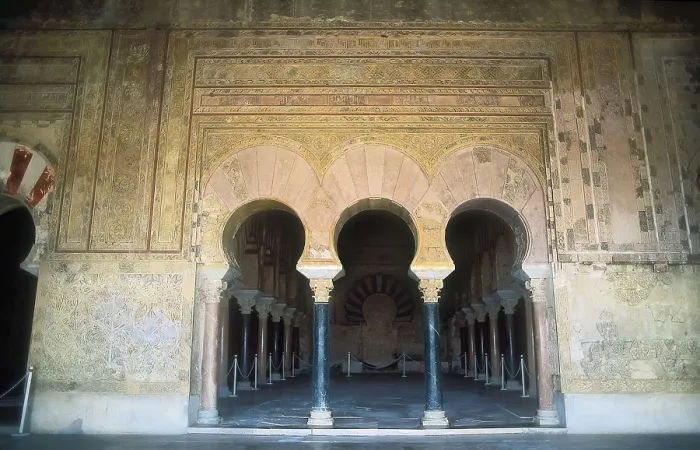 Framed Print : SPAIN. ANDALUSIA. Cordoba. Medina Azahara. Detail of the arches of Abd al-Rahman III's Hall (10th c.). Hispano-Moresque art. Caliphate period. Architecture