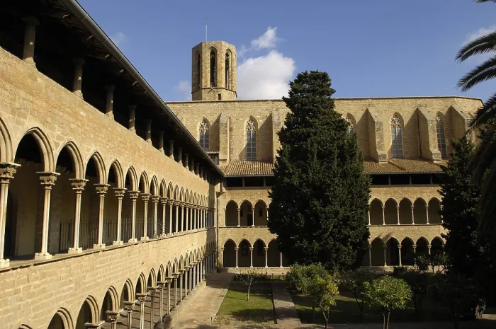 Framed Print : SPAIN. Barcelona. Monastery of Pedralbes. Monastery of Pedralbes (14th c.). Cloister. Gothic art. Architecture. AISA / Everett Collection**US SALES ONLY**