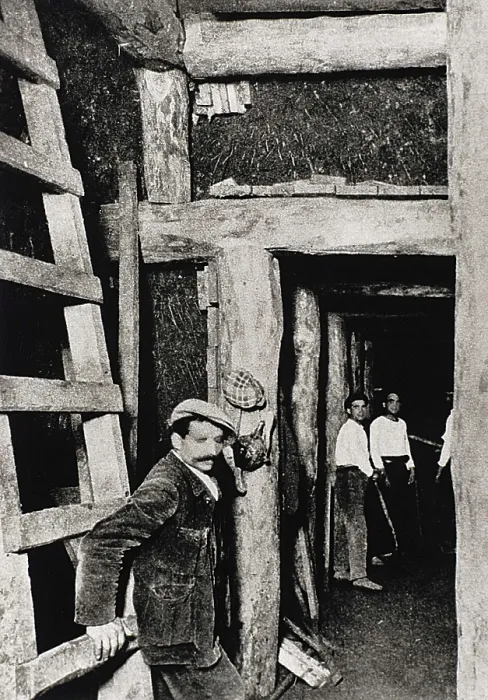 Framed Print : SPAIN. Barcelona. Spain (1928). Barcelona. Building a tunnel of the subway in Sants station.. AISA / Everett Collection**US SALES ONLY**