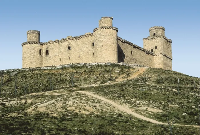 Framed Print : SPAIN. CASTILE-LA MANCHA. TOLEDO. Barcience. Castle (14 th c.). AISA / Everett Collection**US SALES ONLY**