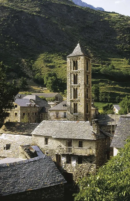 Framed Print : SPAIN. CATALONIA. LLEIDA. Vall de Bo. Tall. Church of Sant Climent. Romanesque art. Architecture. AISA / Everett Collection**US SALES ONLY** Framed Print : SPAIN. CATALONIA. LLEIDA. Vall de Bo. Tall. Church of Sant Climent. Romanesque art. Architecture. AISA / Everett Collection**US SALES ONLY**