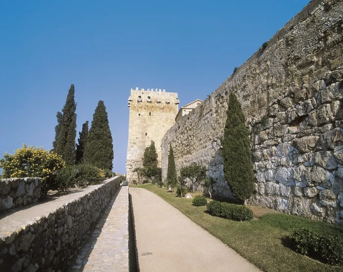 Framed Print : SPAIN. CATALONIA. TARRAGONA. Tarragona. Roman walls. Archbishop's Tower. Roman art. Architecture. AISA / Everett Collection**US SALES ONLY** Framed Print : SPAIN. CATALONIA. TARRAGONA. Tarragona. Roman walls. Archbishop's Tower. Roman art. Architecture. AISA / Everett Collection**US SALES ONLY**