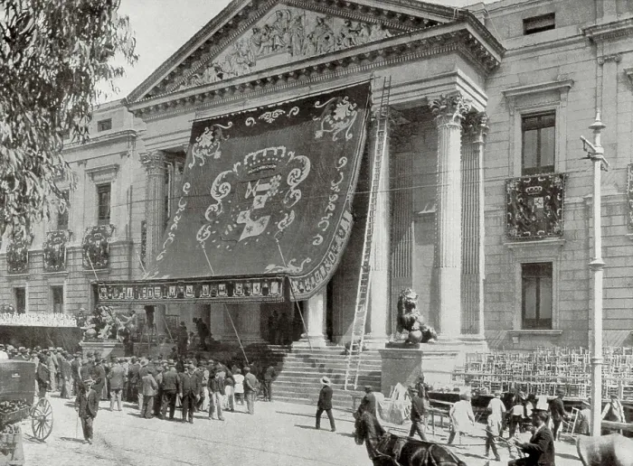 Framed Print : SPAIN. Madrid. Spain (1902). Alfonso XIII sweating the Constitution (17th May 1902). Outside of the Congress. AISA / Everett Collection**US SALES ONLY**