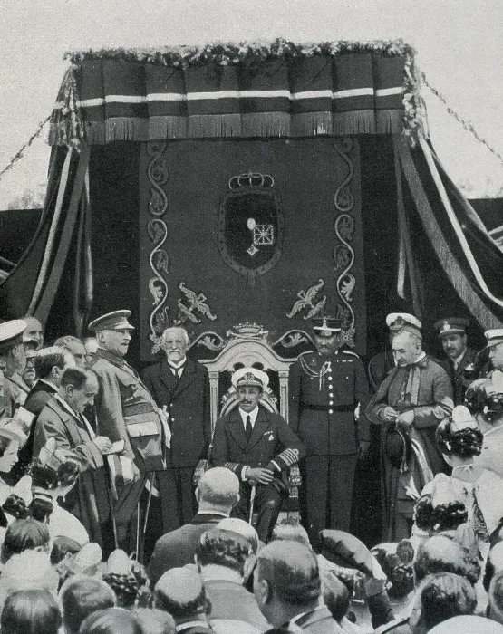 Framed Print : SPAIN. Sagunto. Spain. Primo de Rivera's Dictatorship. Inauguration of the Monument to the Restoration in Sagunto. The General Primo de Rivera and Alfonso XIII Framed Print : SPAIN. Sagunto. Spain. Primo de Rivera's Dictatorship. Inauguration of the Monument to the Restoration in Sagunto. The General Primo de Rivera and Alfonso XIII
