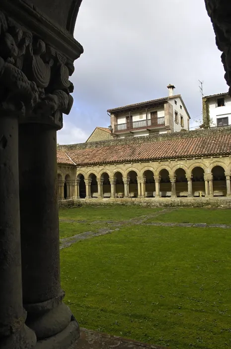 Framed Print : SPAIN. Santillana de Mar. The cloister of the Collegiate church. Romanesque art12th c. Romanesque art. Rafa Prez / AISA / Everett Collection (188203)**US SALES ONLY**