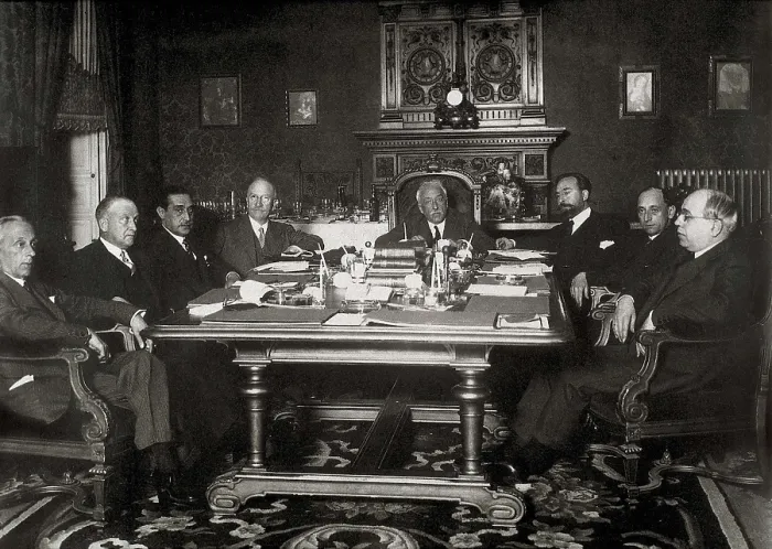 Framed Print : Spain. Second Republic (1931). First meeting of the provisional government of the Republic