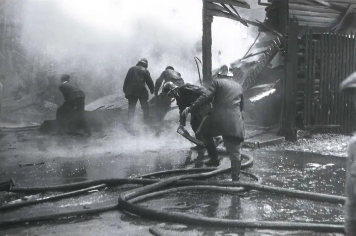 Framed Print : Spanish Civil War. Firemen and members of the Passive Defence after a bombardment in Barceloneta (April 1938). AISA / Everett Collection**US SALES ONLY** Framed Print : Spanish Civil War. Firemen and members of the Passive Defence after a bombardment in Barceloneta (April 1938). AISA / Everett Collection**US SALES ONLY**