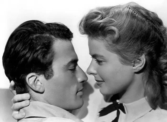 Framed Print : SPELLBOUND, Gregory Peck, Ingrid Bergman, 1945