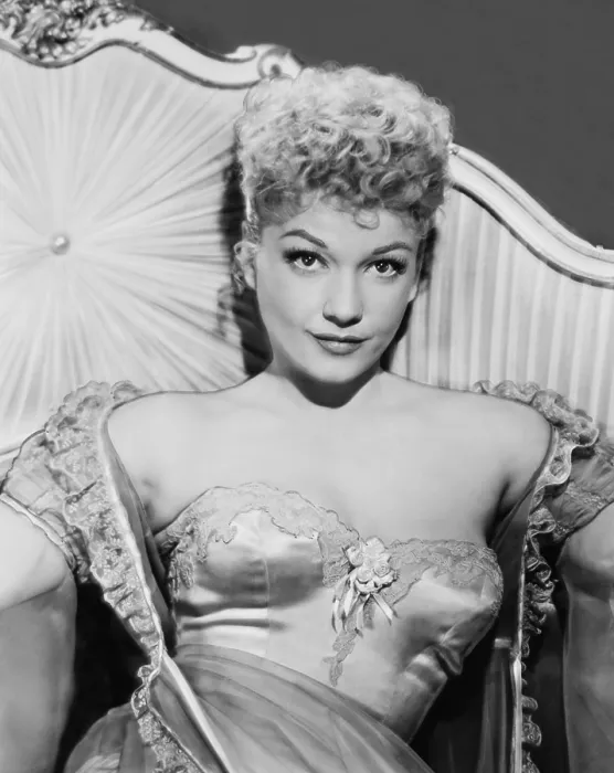Framed Print : THE SPOILERS, Anne Baxter, 1955