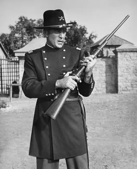 Framed Print : SPRINGFIELD RIFLE, Gary Cooper, 1952 Framed Print : SPRINGFIELD RIFLE, Gary Cooper, 1952