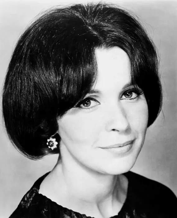 Framed Print : THE SPY WHO CAME IN FROM THE COLD, Claire Bloom, 1965 Framed Print : THE SPY WHO CAME IN FROM THE COLD, Claire Bloom, 1965