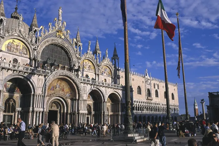 Framed Print : St. Mark's Basilica. ITALY. VENETO. Venice. St. Mark's Basilica. Basilica of Saint Mark and Ducal Palace (right). Byzantine art. Architecture