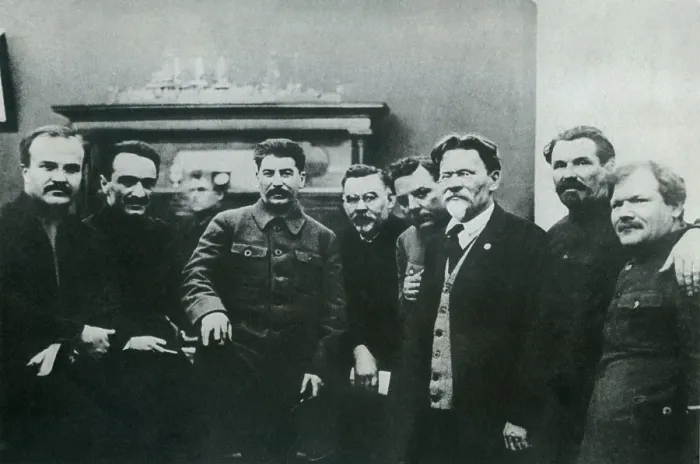 Framed Print : Stalin photographed with high Soviet officials, in March 1929 Framed Print : Stalin photographed with high Soviet officials, in March 1929