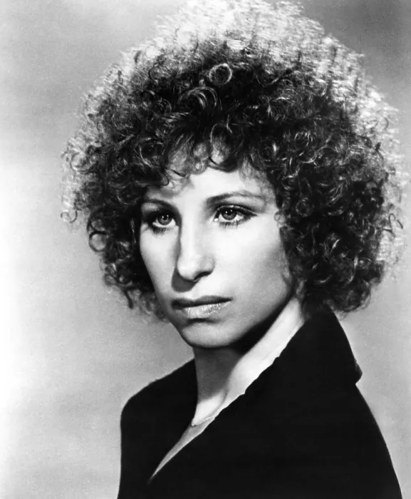 Framed Print : A STAR IS BORN, Barbra Streisand, 1976. Warner Bros. / courtesy Everett Collection