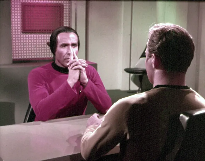 Framed Print : STAR TREK, Ep.#24: Space Seed, Ricardo Montalban, William Shatner, 2 / 16 / 67