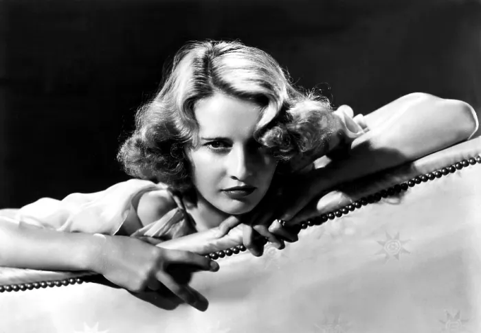 Framed Print : STELLA DALLAS, Barbara Stanwyck, 1937