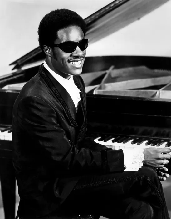Framed Print : Stevie Wonder, circa 1970. Courtesy: CSU Archives / Everett Collection