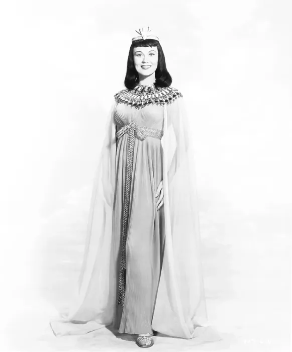 Framed Print : THE STORY OF MANKIND, Virginia Mayo as Cleopatra, 1957 Framed Print : THE STORY OF MANKIND, Virginia Mayo as Cleopatra, 1957