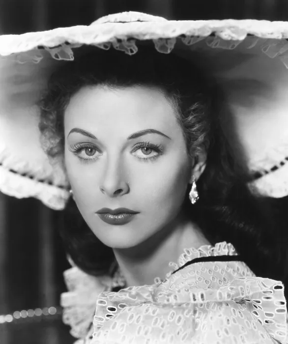 Framed Print : THE STRANGE WOMAN, Hedy Lamarr, 1946 Framed Print : THE STRANGE WOMAN, Hedy Lamarr, 1946
