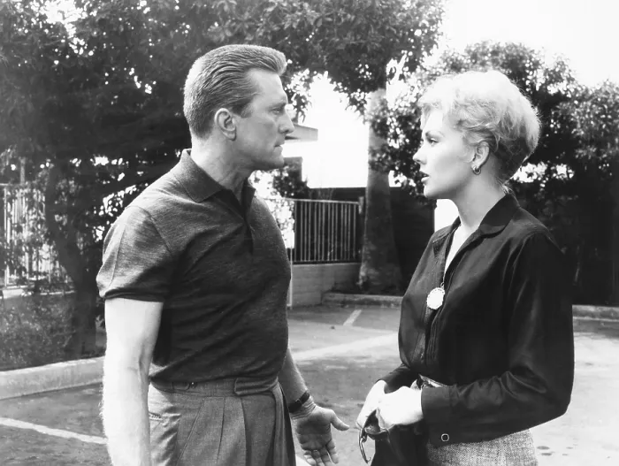 Framed Print : STRANGERS WHEN WE MEET, from left: Kirk Douglas, Kim Novak, 1960 Framed Print : STRANGERS WHEN WE MEET, from left: Kirk Douglas, Kim Novak, 1960