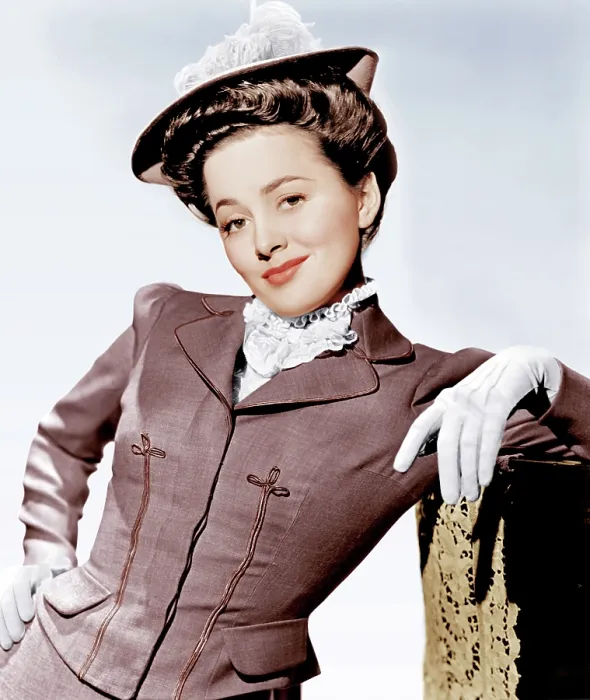 Framed Print : THE STRAWBERRY BLONDE, Olivia de Havilland, 1941 Framed Print : THE STRAWBERRY BLONDE, Olivia de Havilland, 1941